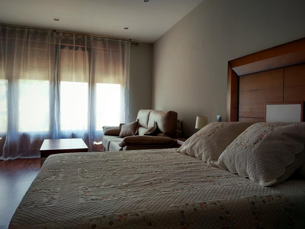 Casa Rural El Cano Nava del Rey Екстер'єр фото