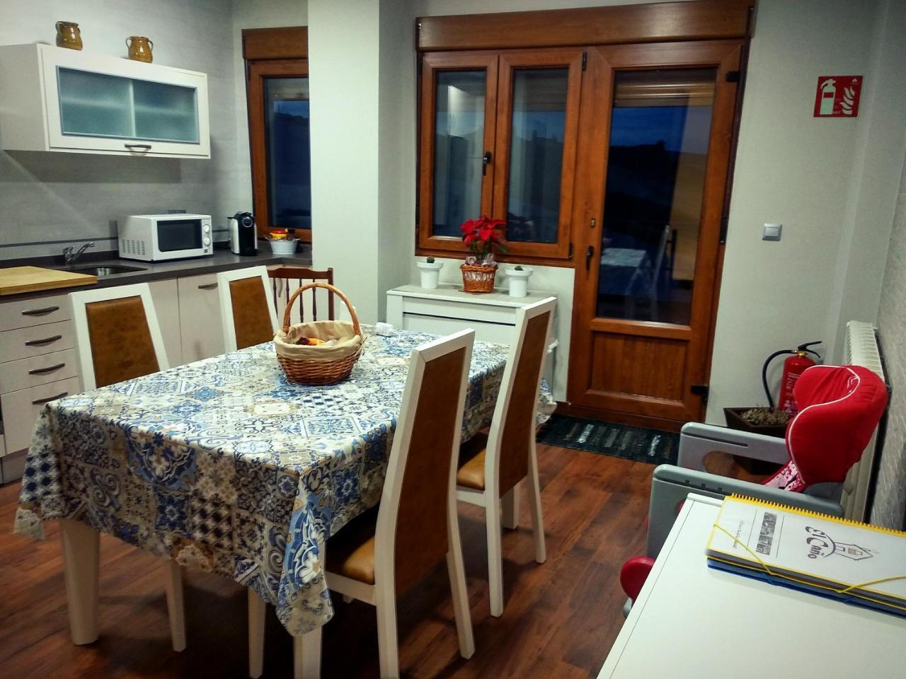 Casa Rural El Cano Nava del Rey Екстер'єр фото